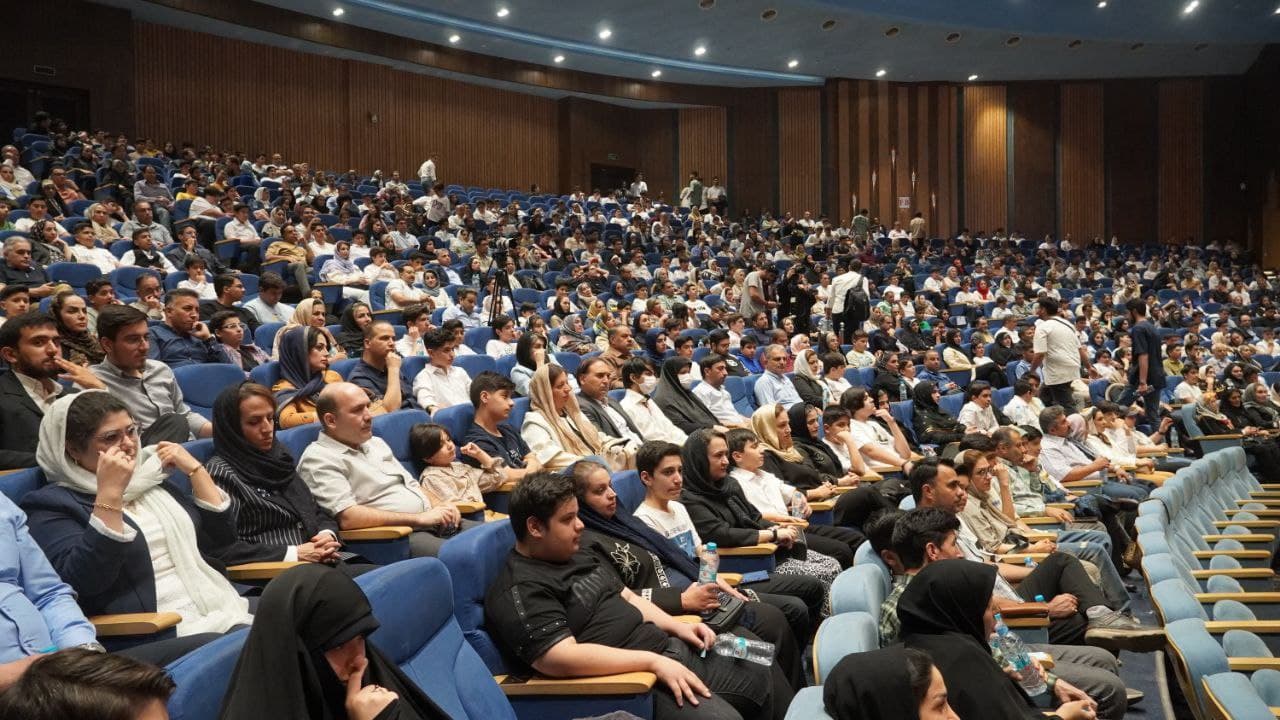 پایان یک سال، آغاز مسیری روشن‌تر