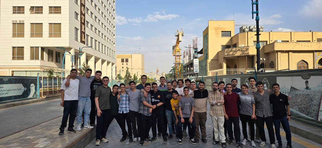 تشرف هفتگی به حرم مطهر رضوی