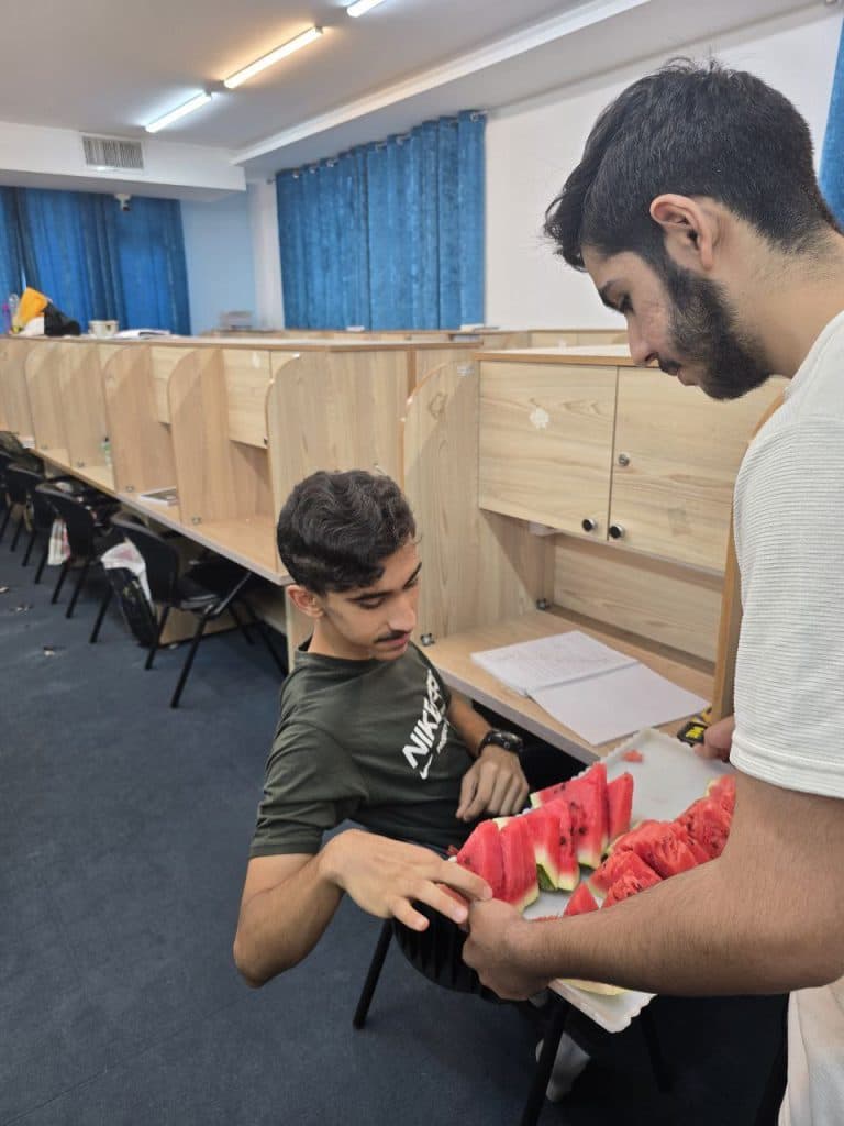 ایستگاه صلواتی جوانان شهریار ایران☺️🤩