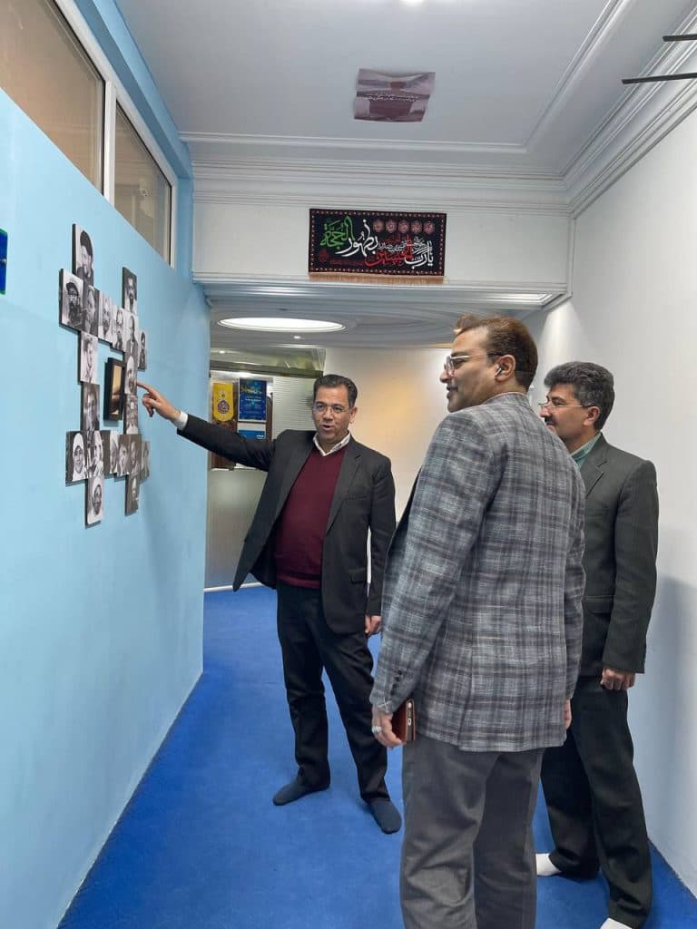 بازدید رسمی مسئولان آموزش و پرورش مشهد از اعتکاف علمی نوروزی دبیرستان شهریار ایران