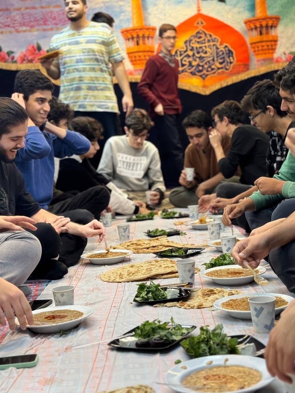 🌙استقبال دانش‌آموزان مجموعه مدارس هیبریدی شهریار ایران از ماه مبارک رمضان با افطاری روز پیشواز