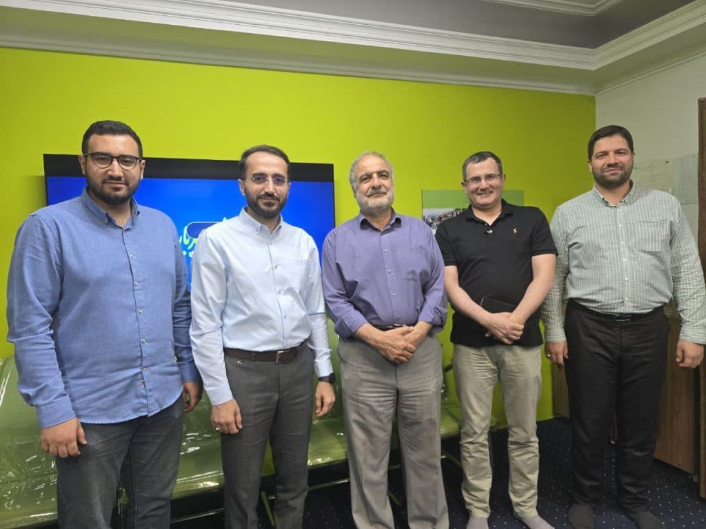 🎓 بازدید از مدرسه هیبریدی شهریار ایران